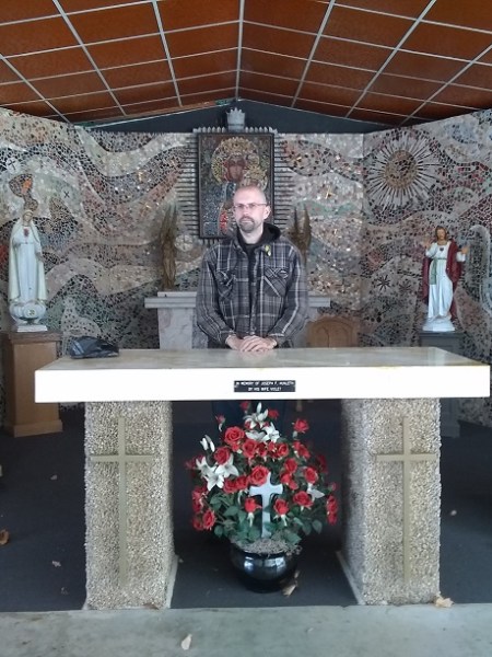 Black Madonna shrine – Pacific,&nbsp;Missouri